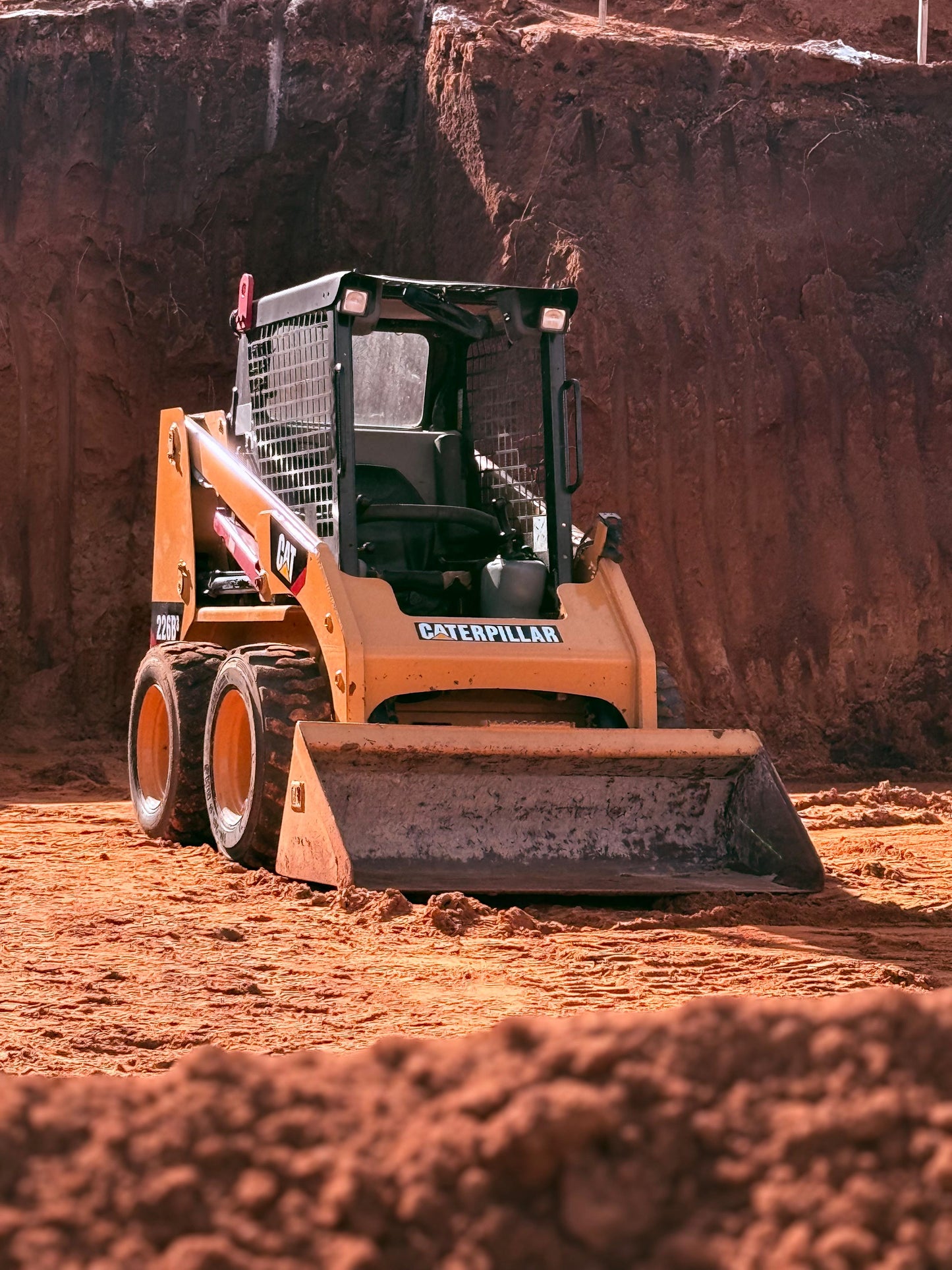 Bobcat Services (Caterpillar 226B3)